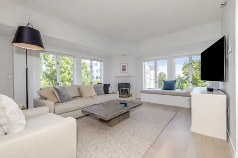 12 Mountain Laurels Drive Nashua NH 03062
