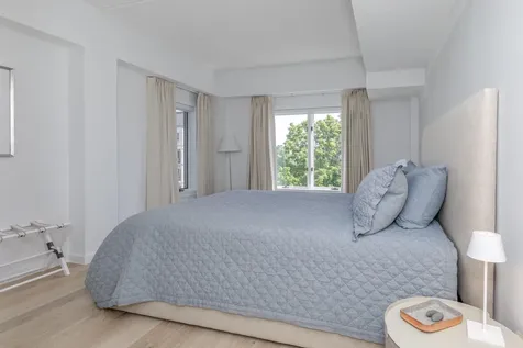 12 Mountain Laurels Drive Nashua NH 03062