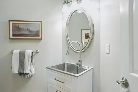 16 Pinnacle Drive South Burlington VT 05403