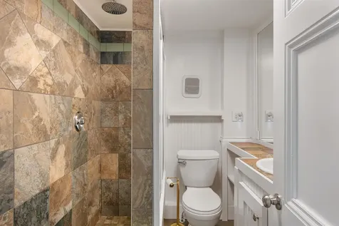 89 College Street Burlington VT 05401