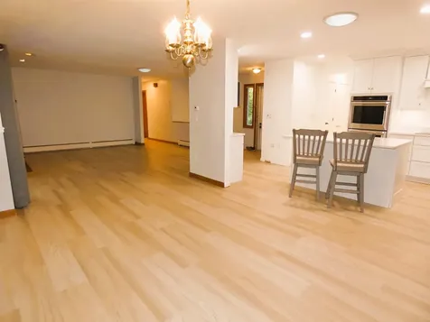 11 Penny Lane Laconia NH 03246