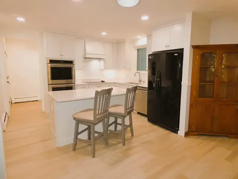 11 Penny Lane Laconia NH 03246