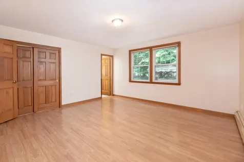 11 Penny Lane Laconia NH 03246