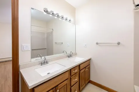 11 Penny Lane Laconia NH 03246