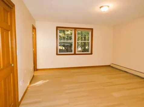 11 Penny Lane Laconia NH 03246