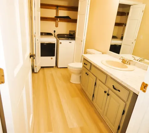 11 Penny Lane Laconia NH 03246