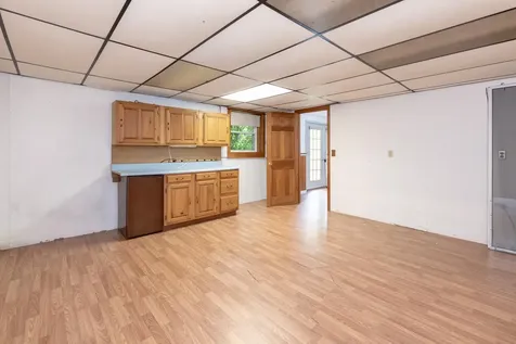 11 Penny Lane Laconia NH 03246