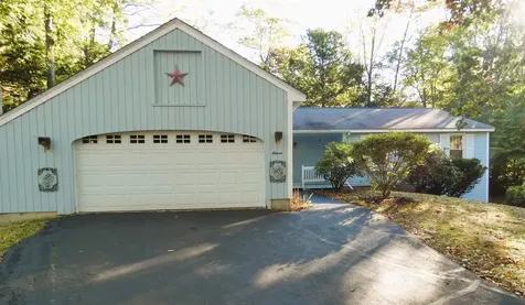 11 Penny Lane Laconia NH 03246