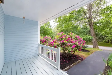 11 Penny Lane Laconia NH 03246