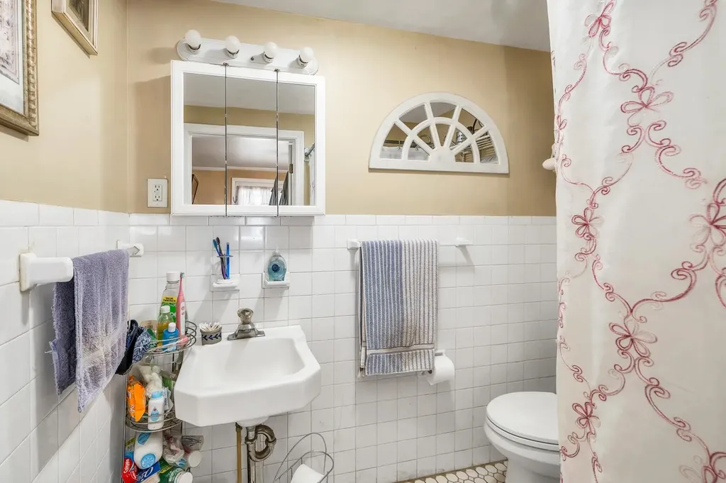 163-165 Main Street Pembroke NH 03275