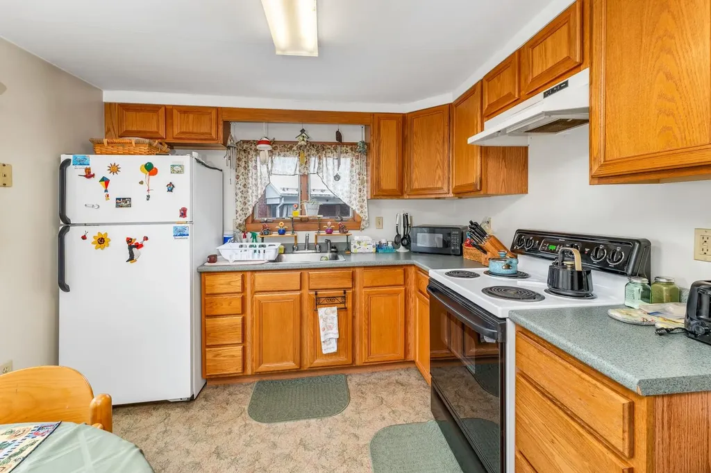 163-165 Main Street Pembroke NH 03275