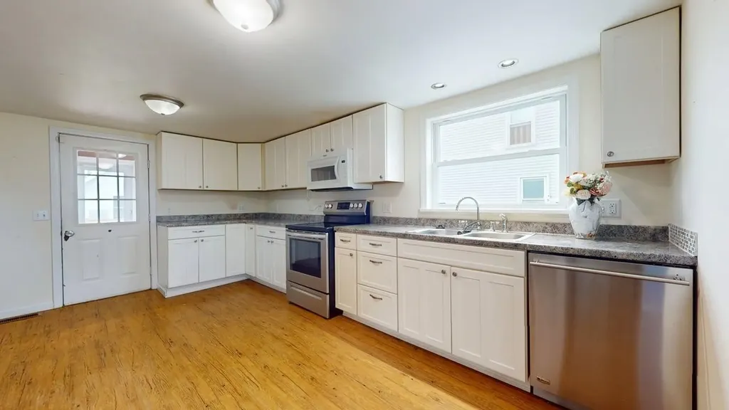 14 George Street Winooski VT 05404