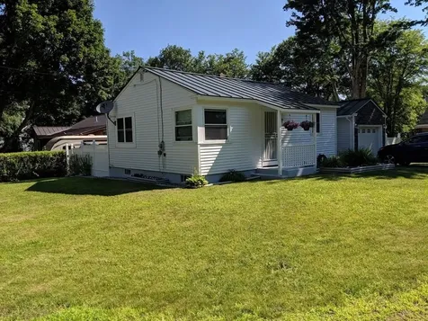 6 Logan Lane Lebanon NH 03766