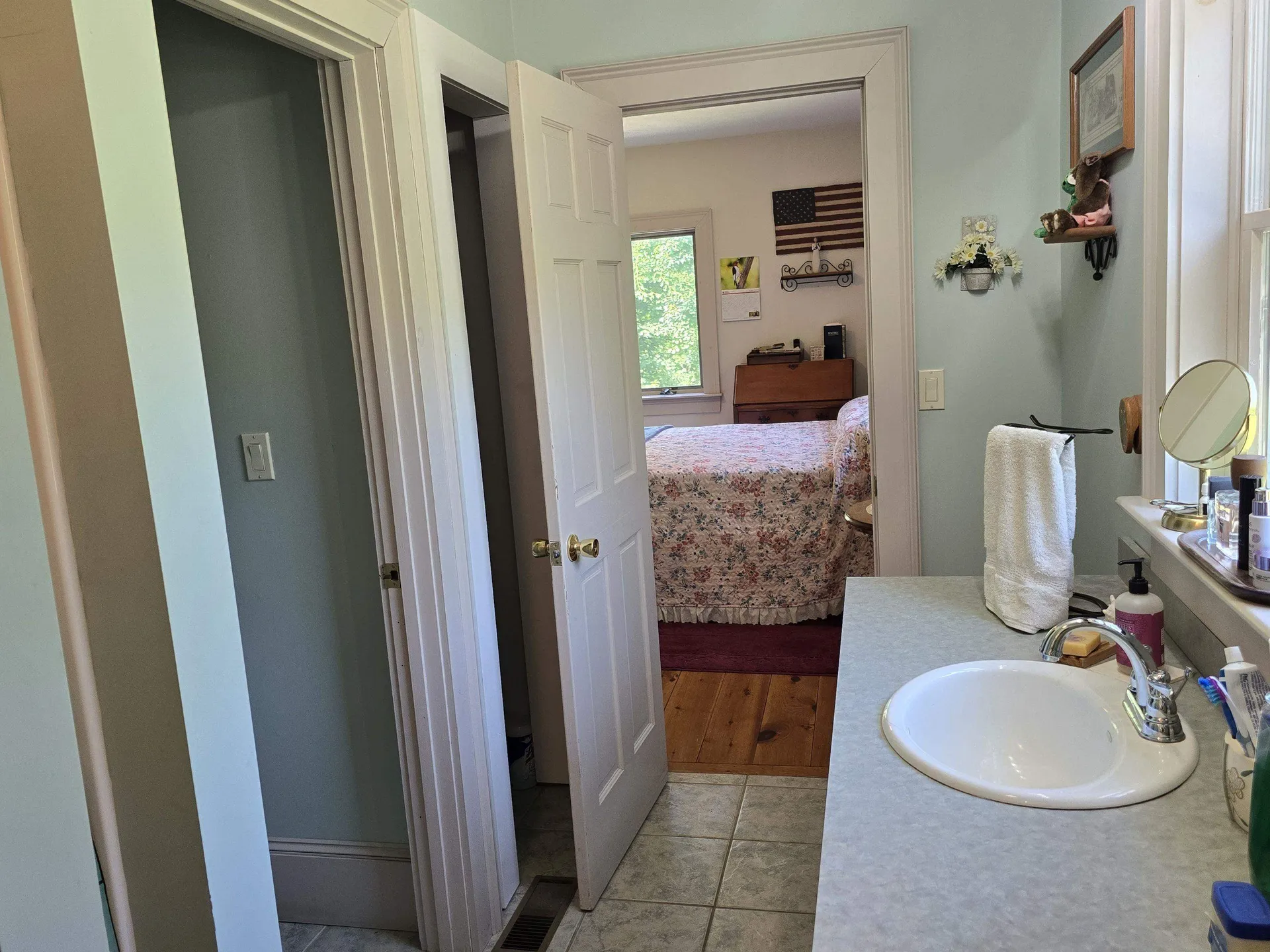 564 Main Street Fremont NH 03044