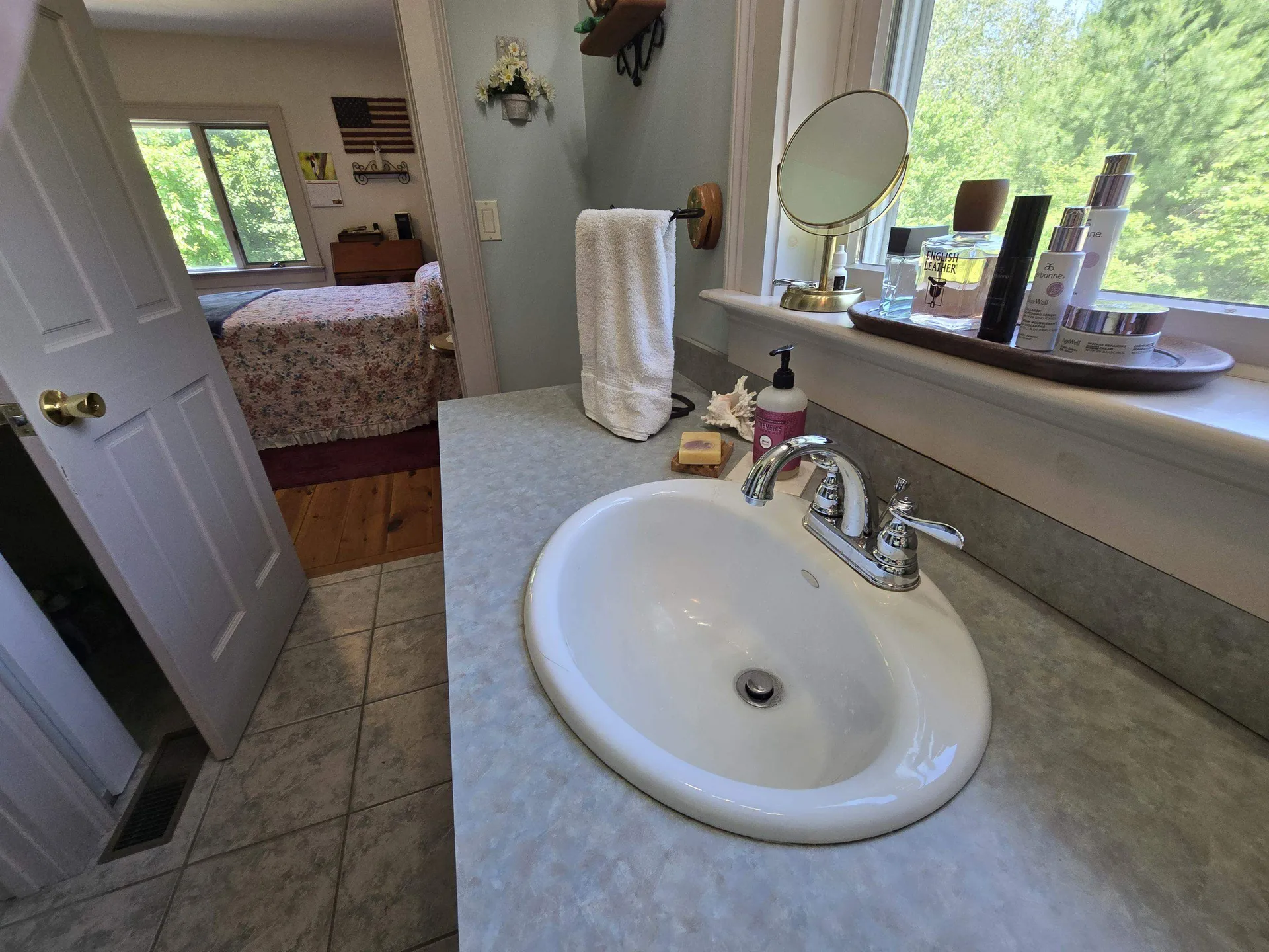 564 Main Street Fremont NH 03044