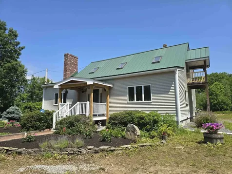 564 Main Street Fremont NH 03044