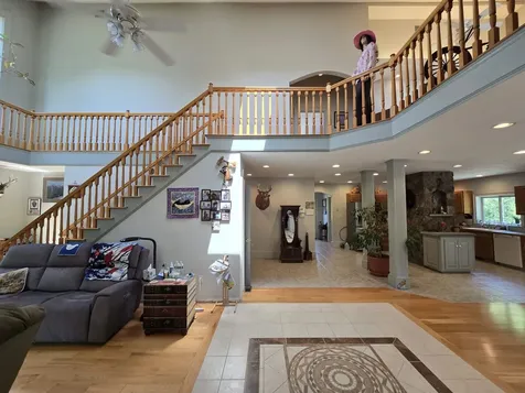 564 Main Street Fremont NH 03044