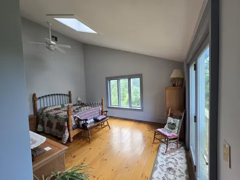 564 Main Street Fremont NH 03044