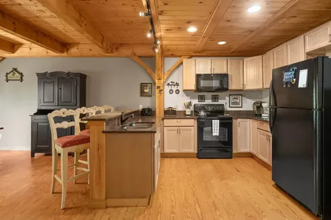 10b Grouse Lane Dover VT 05356