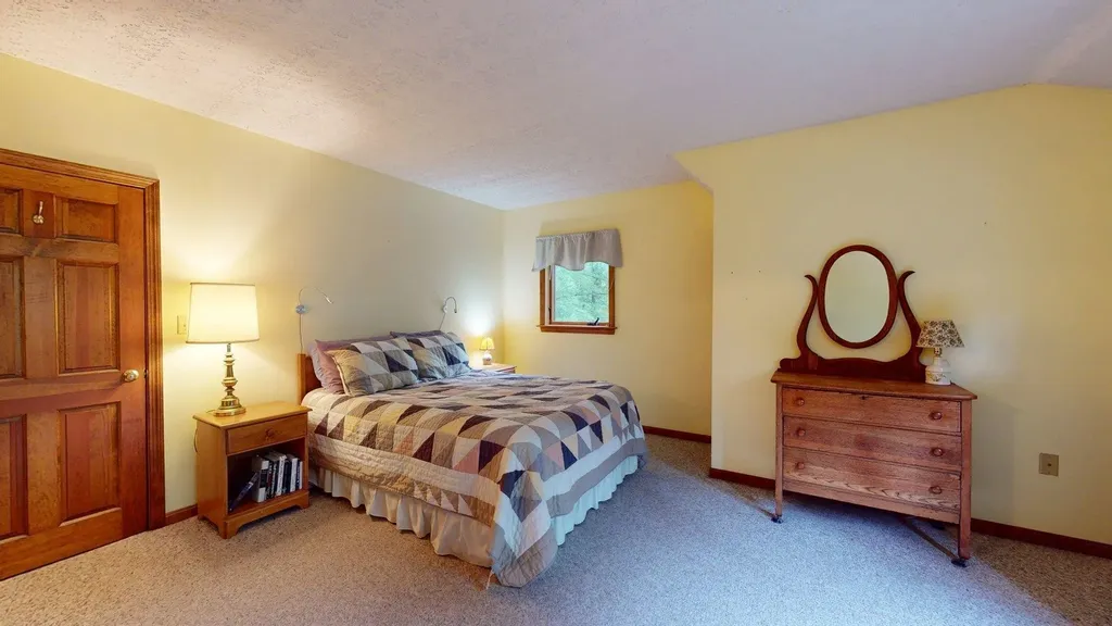114 Snow Pond Road Concord NH 03301
