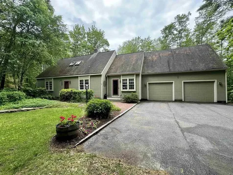 114 Snow Pond Road Concord NH 03301