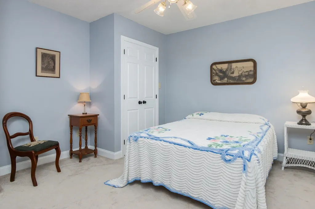 56 Knox Road Bow NH 03304