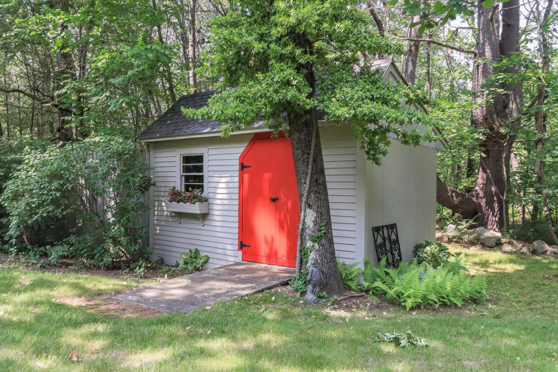 56 Knox Road Bow NH 03304