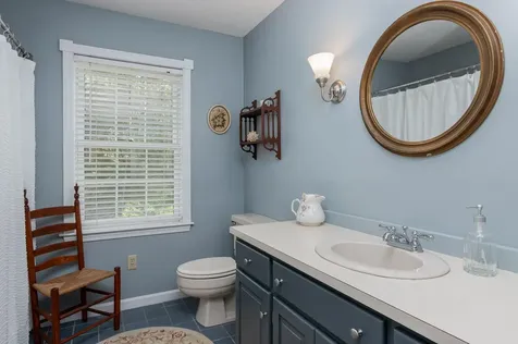 56 Knox Road Bow NH 03304