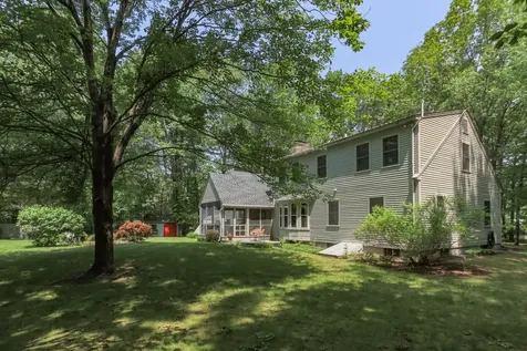 56 Knox Road Bow NH 03304