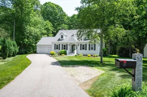 85 F W Hartford Drive Portsmouth NH 03801