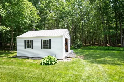 85 F W Hartford Drive Portsmouth NH 03801