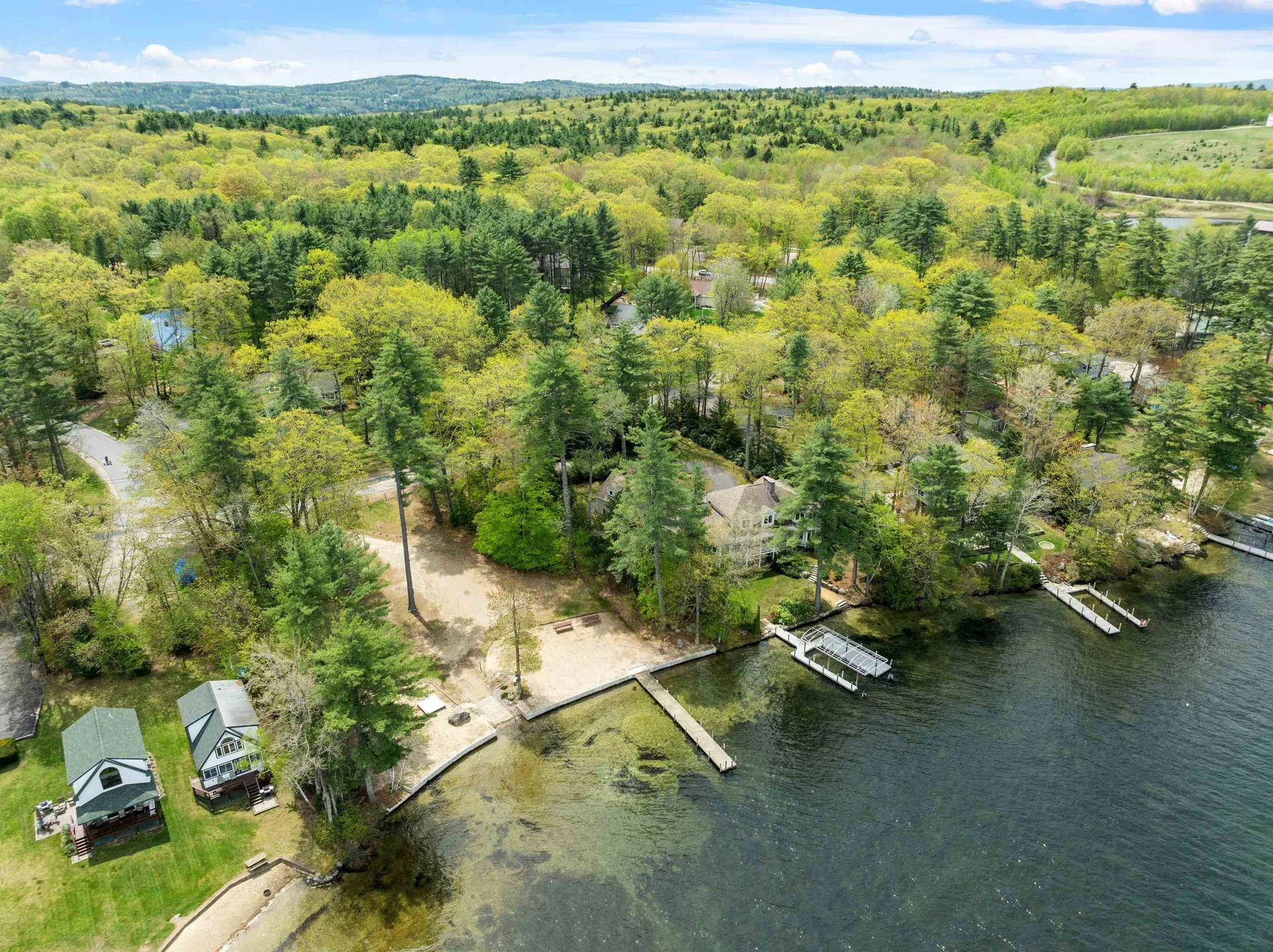 302 Dockham Shore Road Gilford NH 03247