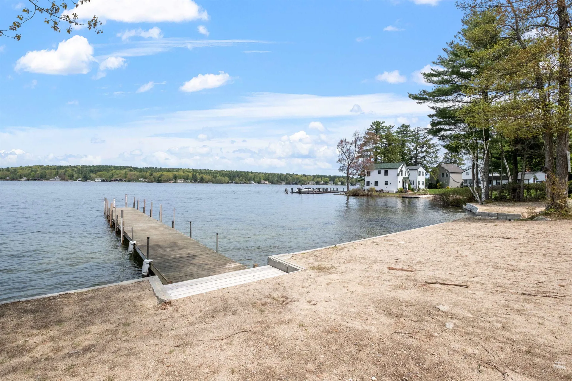 302 Dockham Shore Road Gilford NH 03247