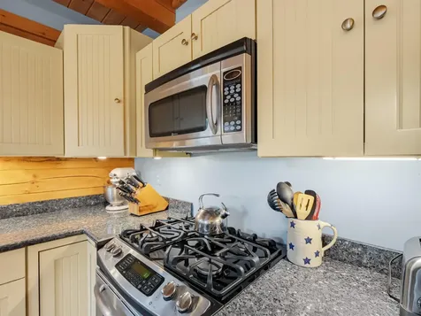 436 River View Trail Pittsfield VT 05762