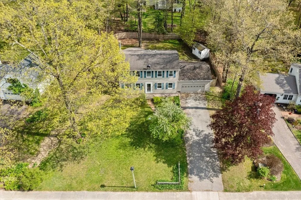 447 Oak Circle Colchester VT 05446