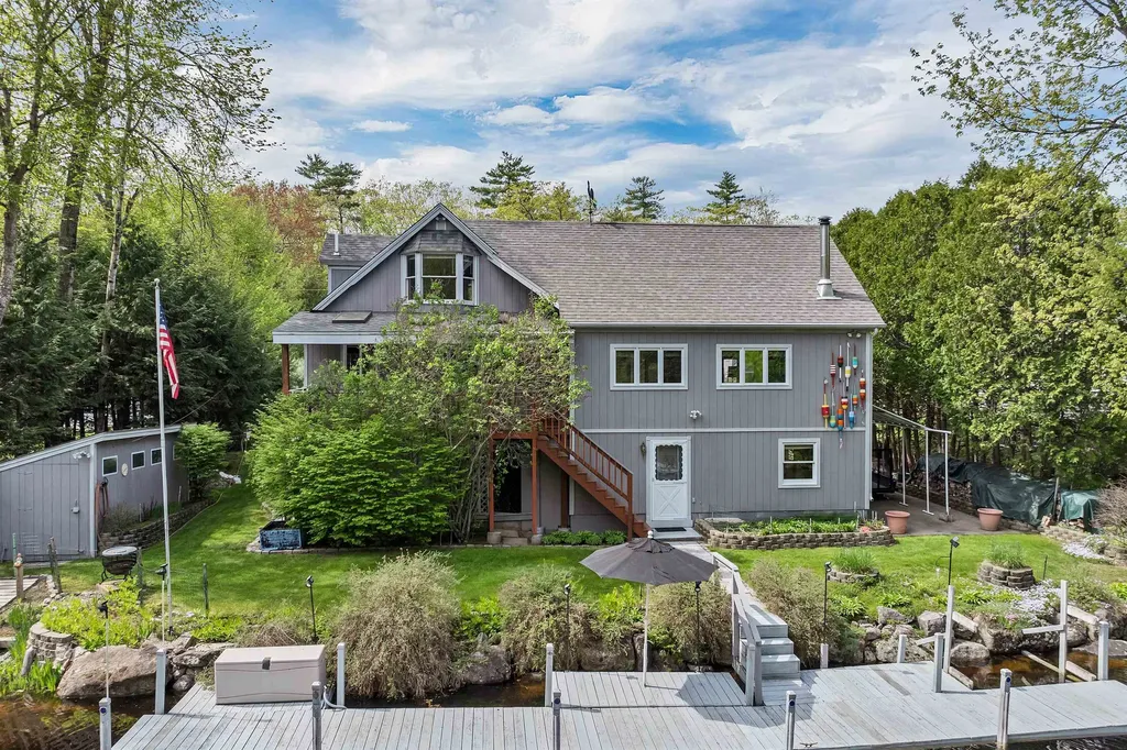 83 Sunrise Drive Moultonborough NH 03254