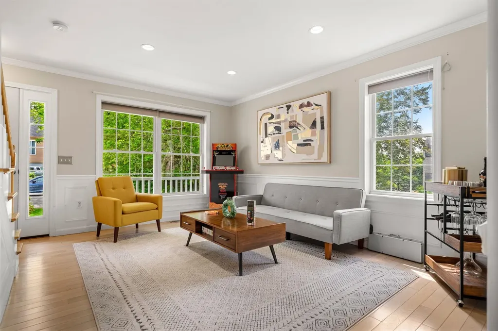 100 Beauview Avenue Nashua NH 03064