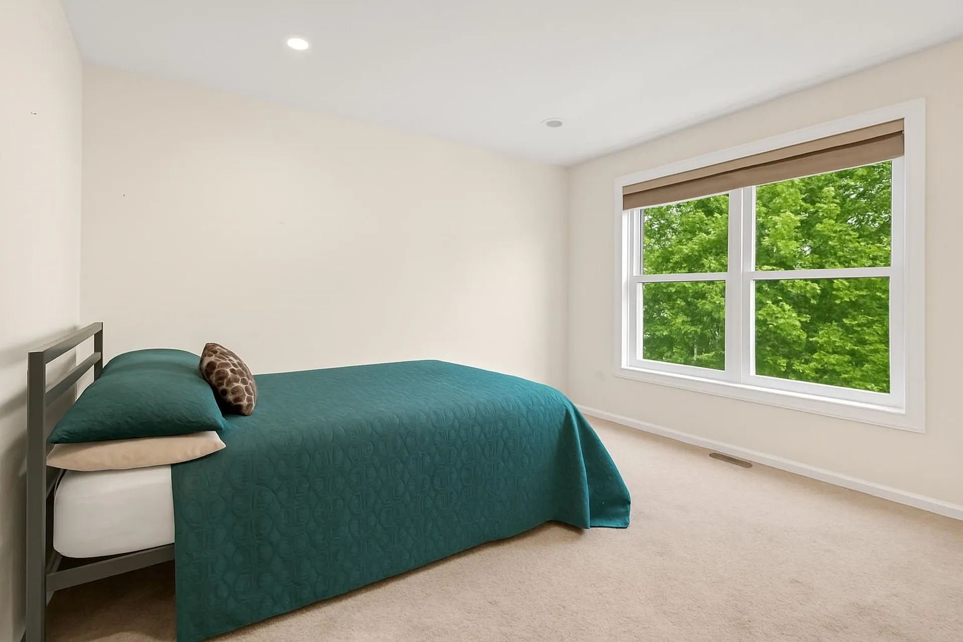 100 Beauview Avenue Nashua NH 03064