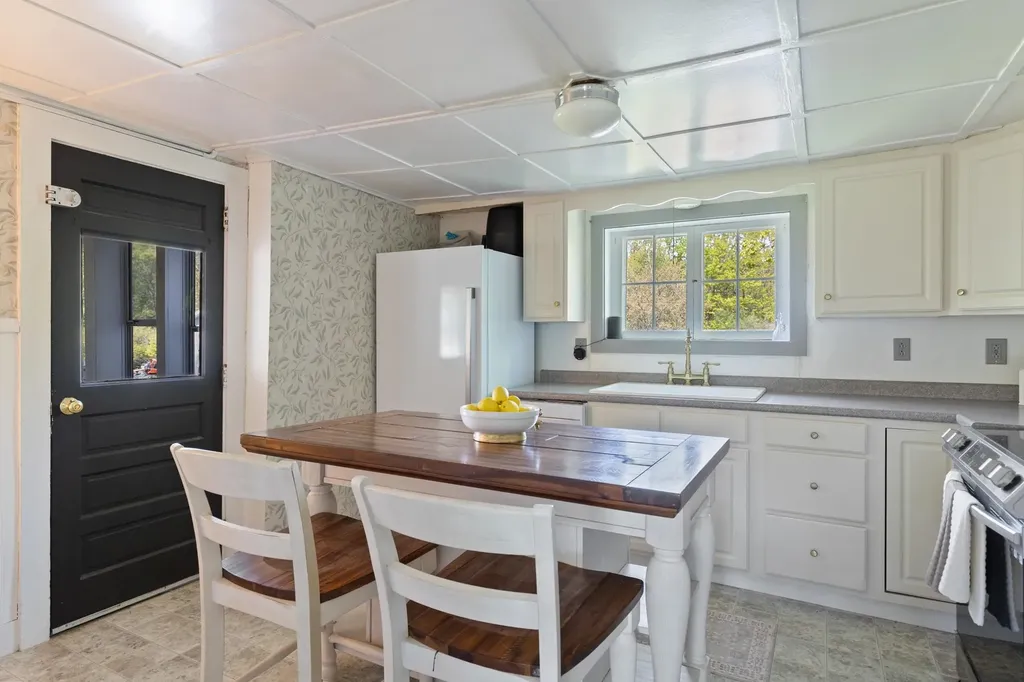 33 Brookside Road Westford VT 05494