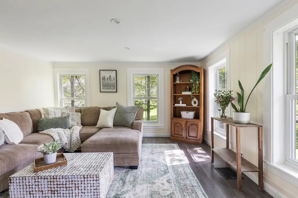 33 Brookside Road Westford VT 05494