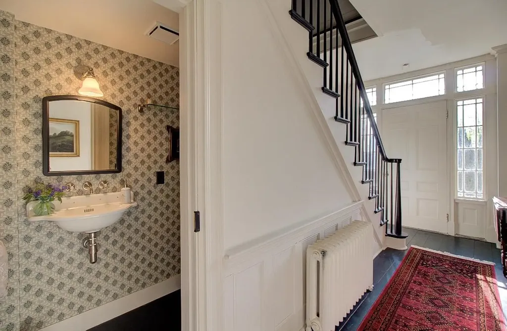 397 Us Route 2 Grand Isle VT 05458