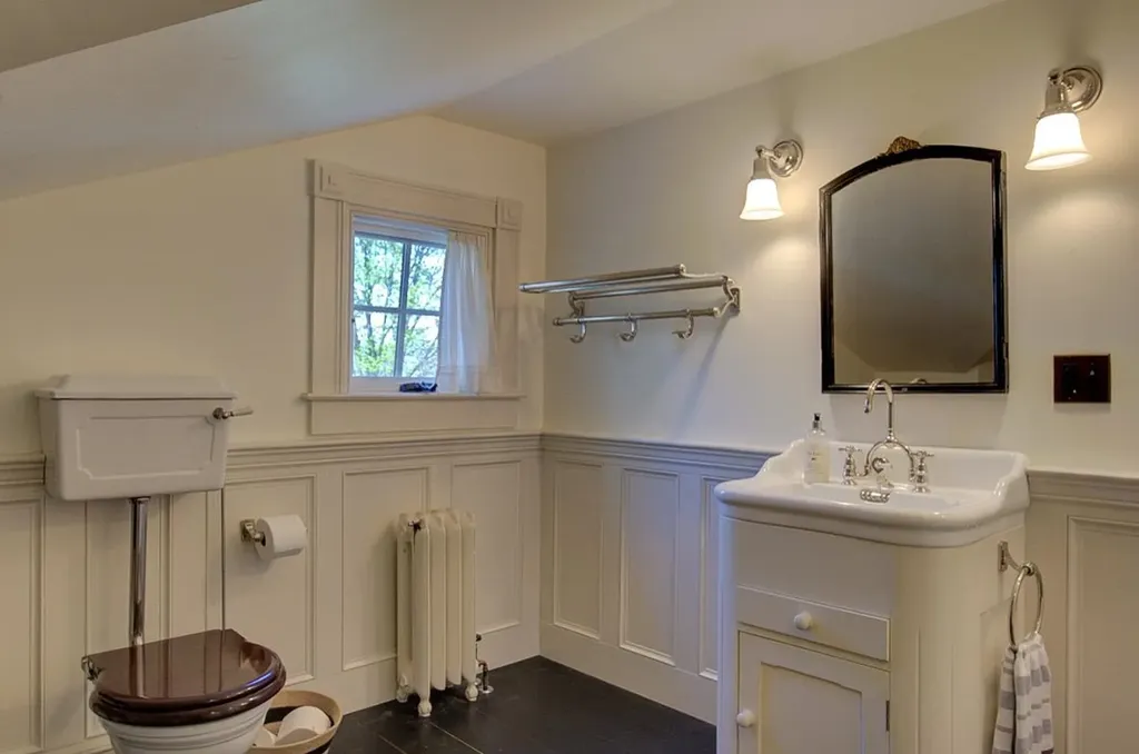 397 Us Route 2 Grand Isle VT 05458