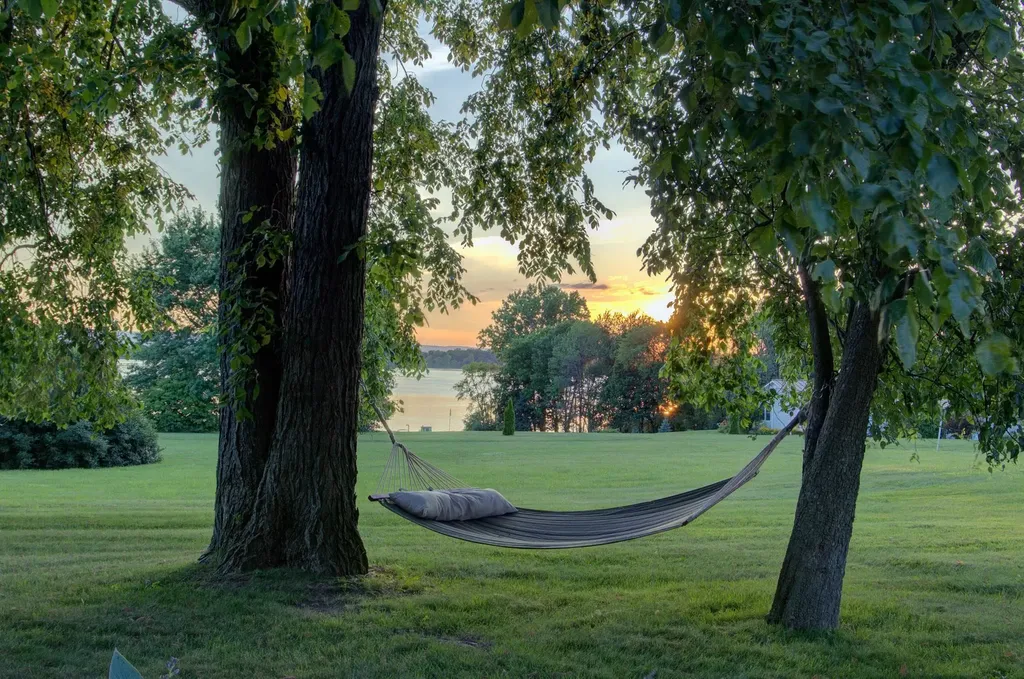 397 Us Route 2 Grand Isle VT 05458