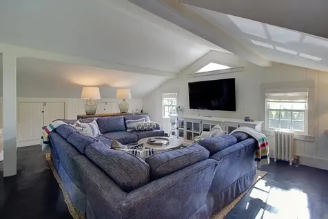 397 Us Route 2 Grand Isle VT 05458