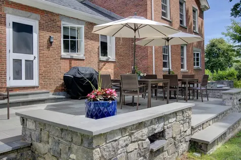 397 Us Route 2 Grand Isle VT 05458