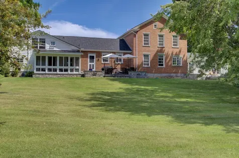 397 Us Route 2 Grand Isle VT 05458