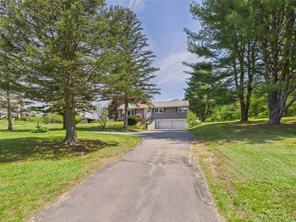 120 English Range Road Derry NH 03038