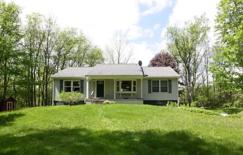 23 Broadview Estates Bristol VT 05443