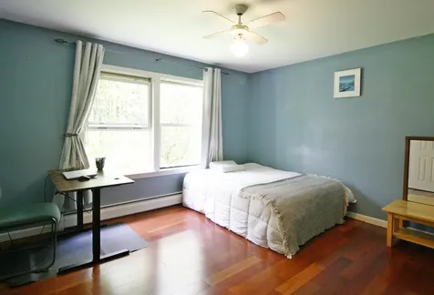 23 Broadview Estates Bristol VT 05443