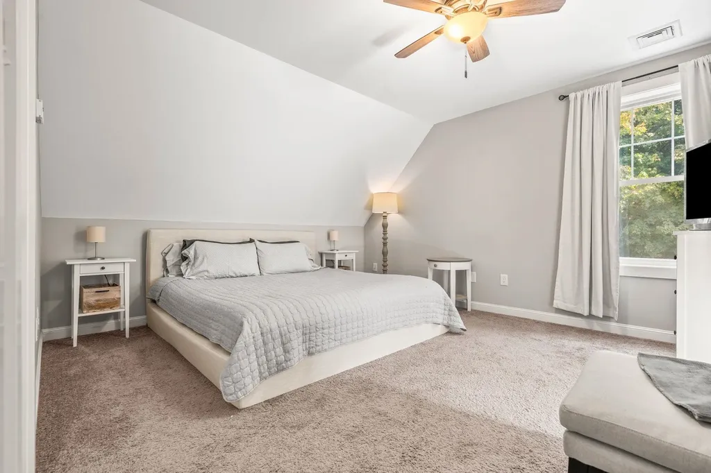 23 Wentworth Street Rollinsford NH 03869